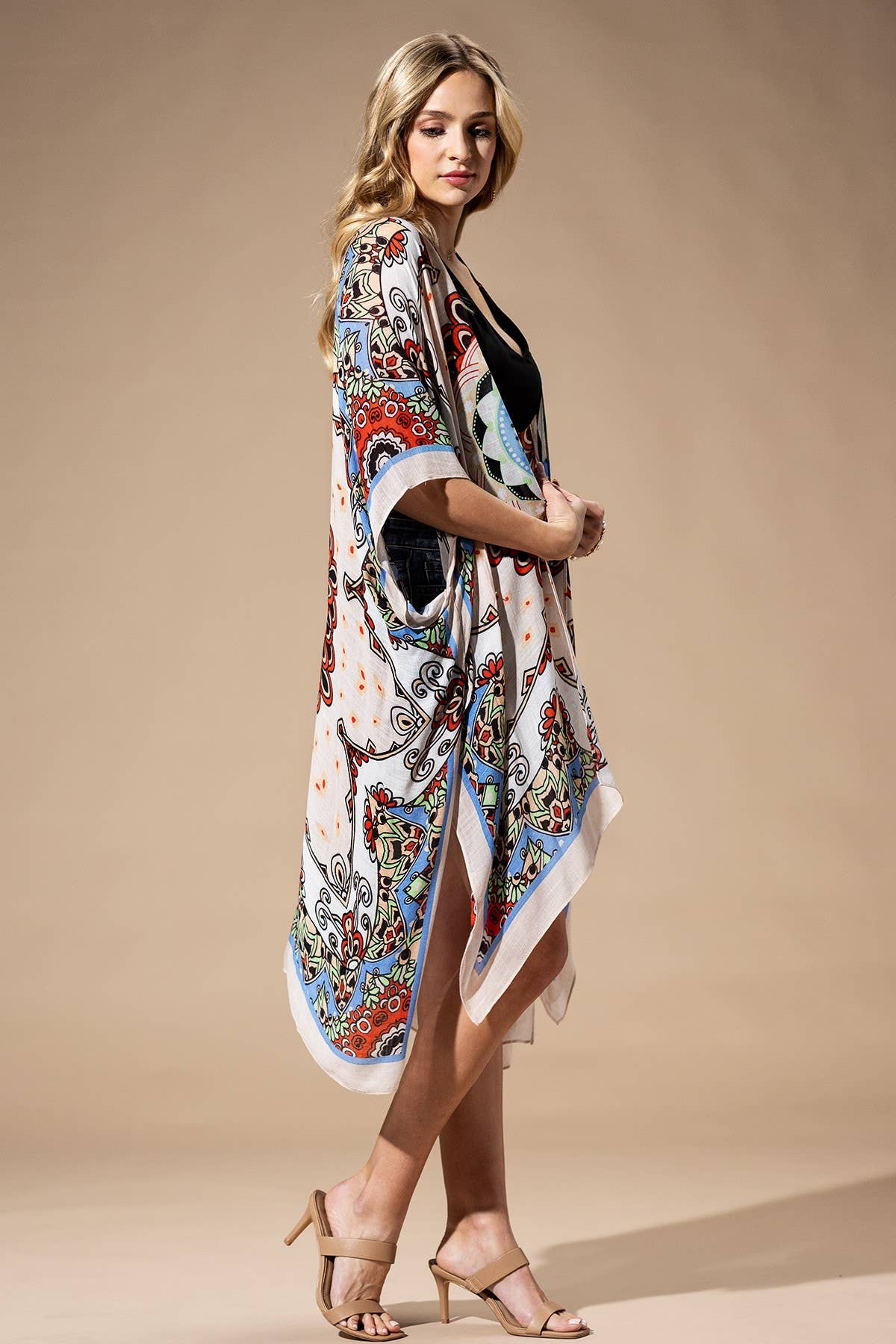 Red Mandala Kimono { product_type }}