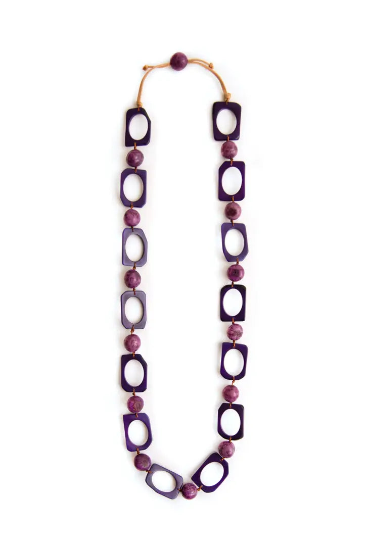 Alejandra Necklace { product_type }}