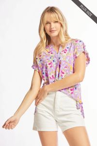 Lavender Floral Short Sleeve Top-Shirts & Tops-Dear Scarlett-Three Birdies Boutique, Women's Fashion Boutique Located in Kearney, MO