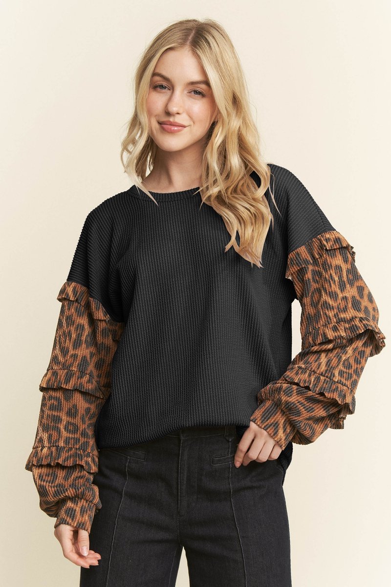 Ruffle Sleeve Animal Print Top Black { product_type }}