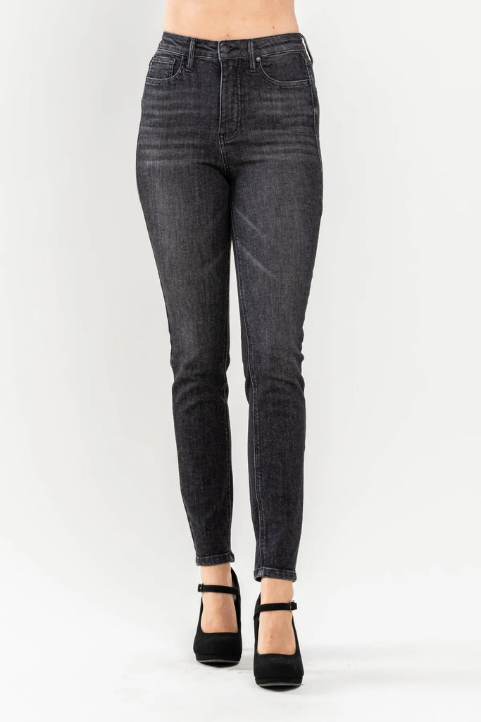 Judy Blue Tummy Control Black Wash Skinny