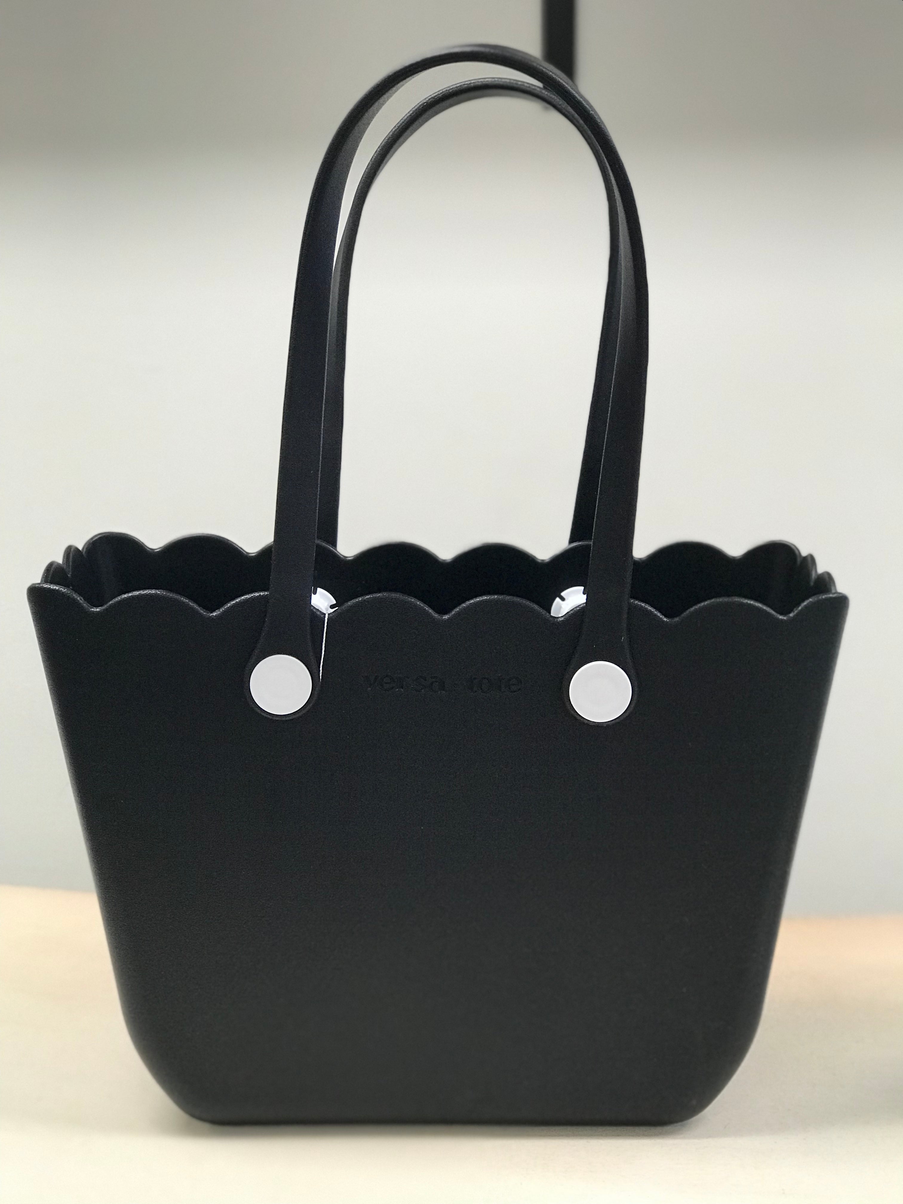 Rose Versa Totes { product_type }}