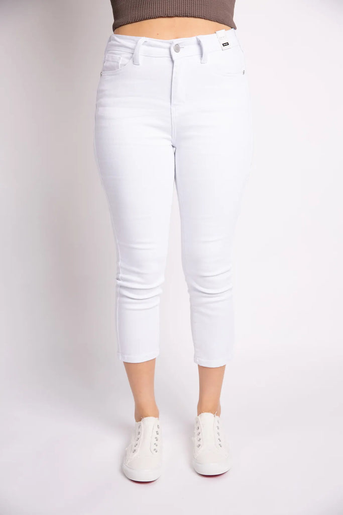 Judy Blue Pure White Capri-Capri-Judy Blue-Three Birdies Boutique, Women's Fashion Boutique Located in Kearney, MO